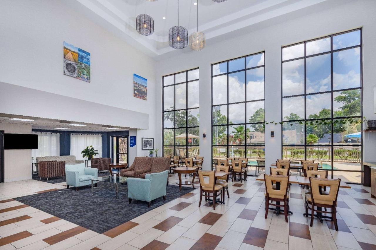 Days Inn & Suites By Wyndham Savannah Midtown Eksteriør billede